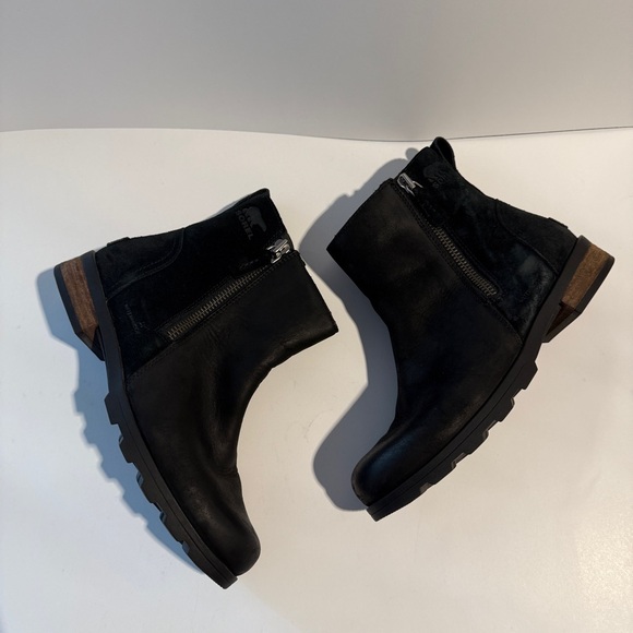 Sorel Emelie™ Leather Waterproof Boot  Sz 7 - Picture 3 of 12